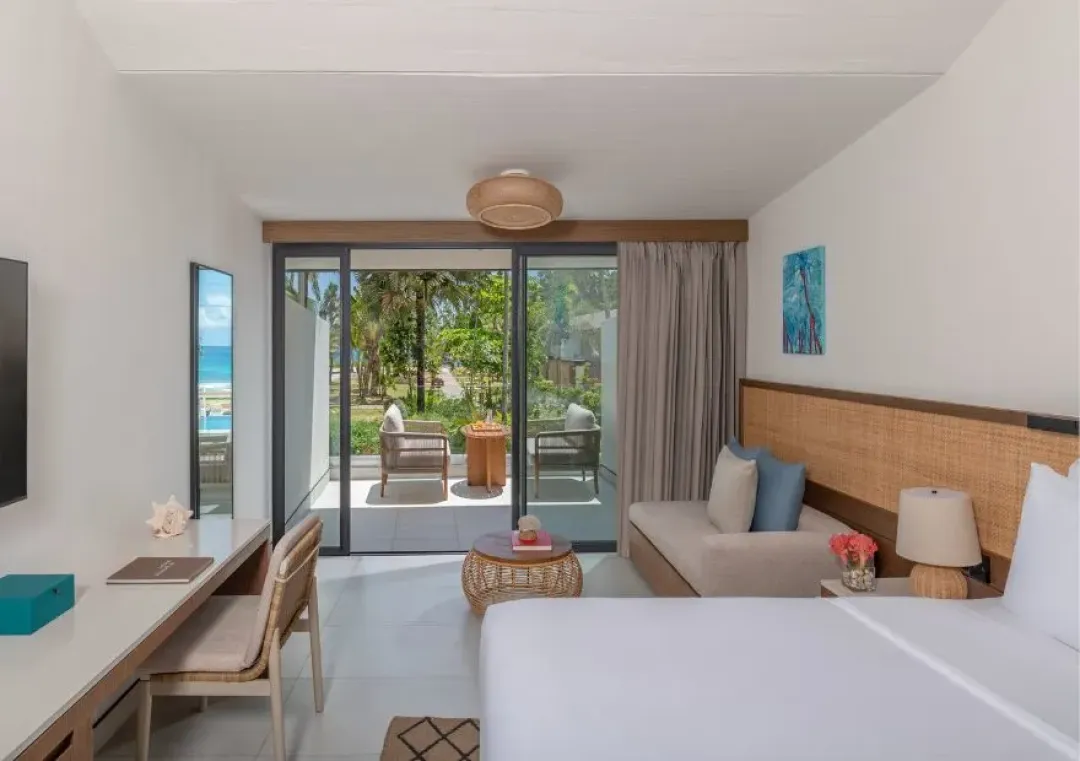 Avani-Barbarons-Seychelles-Superior-Garden-View-Balcony-Room-Terrace