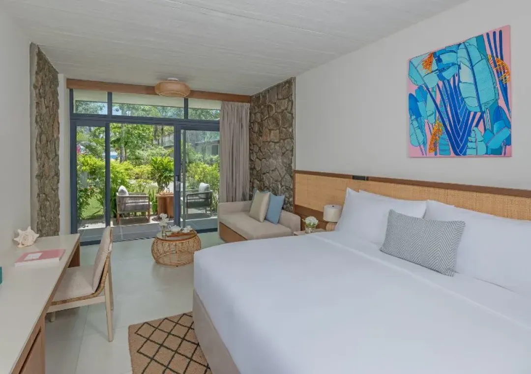 Avani-Barbarons-Superior-Garden-Terrace-Room