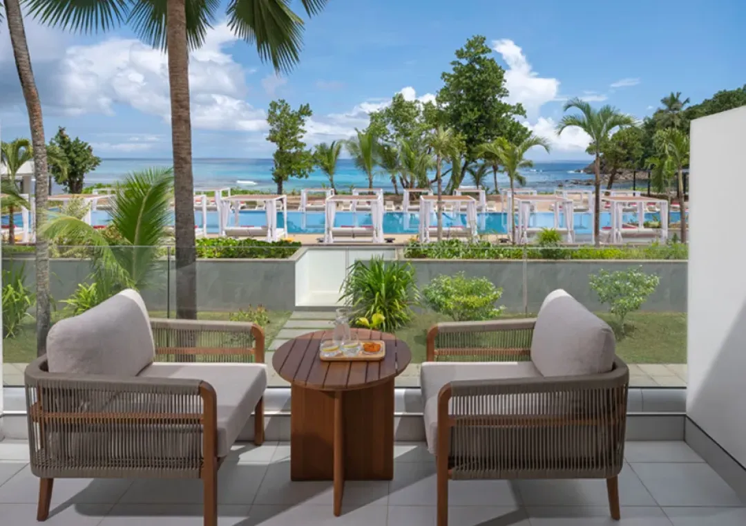 Avani-Barbarons-Seychelles-Superior-Ocean-View-Balcony-Room-Terrace