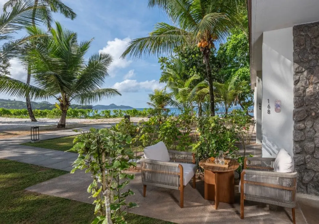 Avani-Barbarons-Superior-Terrace-Beachside-Room-Outdoor-Furniture