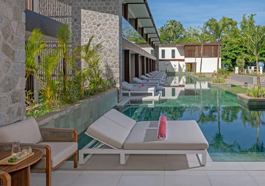 Avani-Seychelles-Premium-Lagoon-Access-Room-Pool-Access