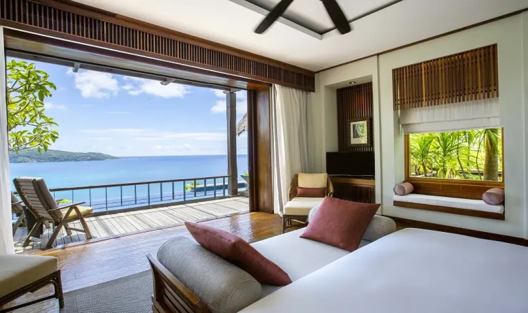 Anantara-Maia-Villas-Premier-Villa-King-Bed