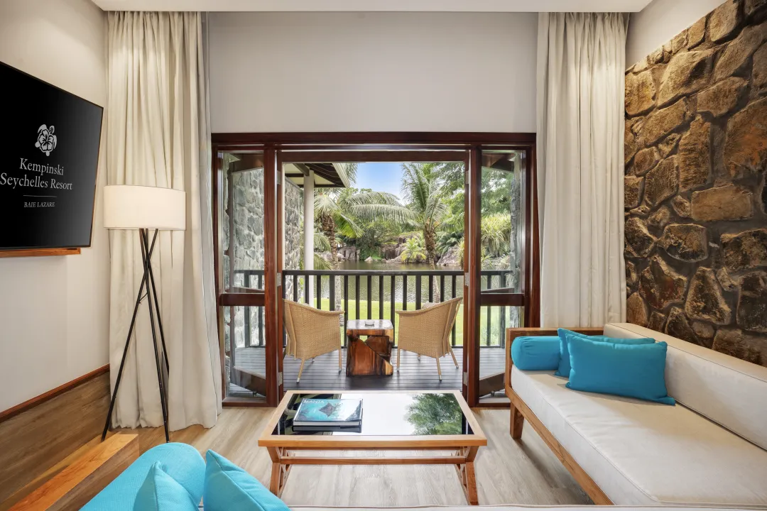 MasonsTravel_Kempinski_DeluxeLagoonView Room