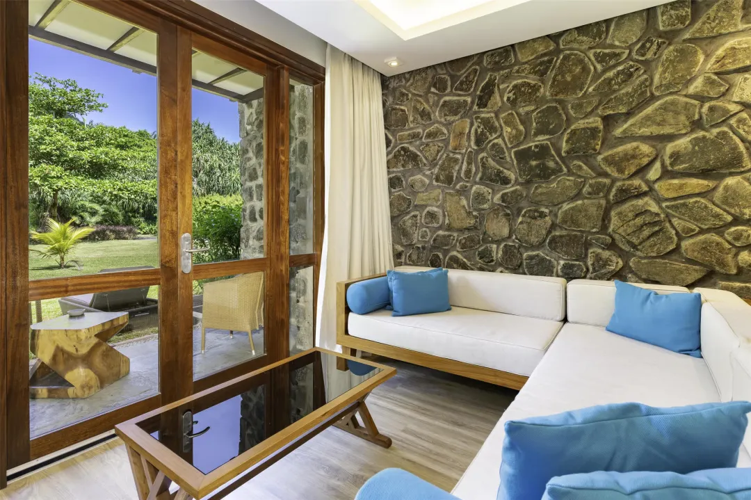 Kempinski-Seychelles-Superior-HIllside-room-Living-Space