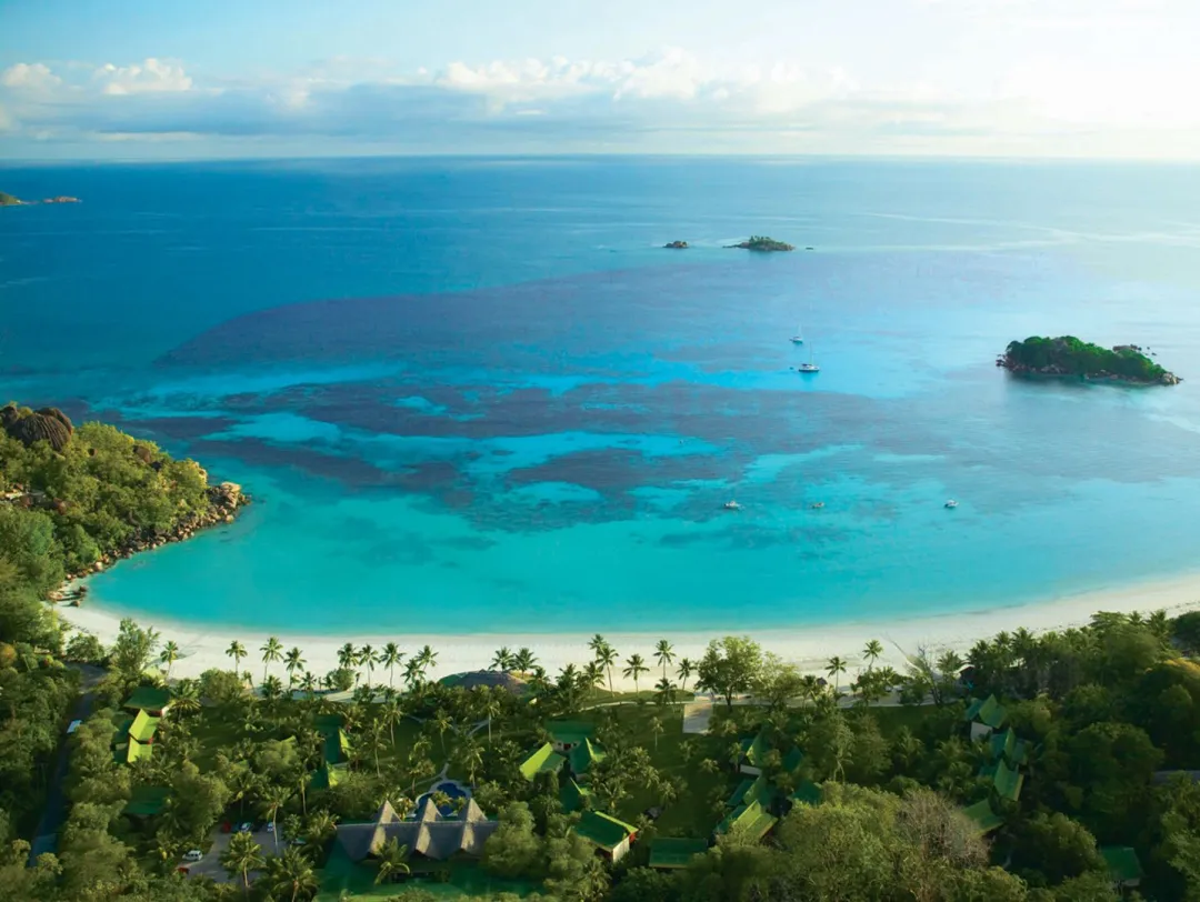 Paradise-Sun-Beach-View-Aerial-View