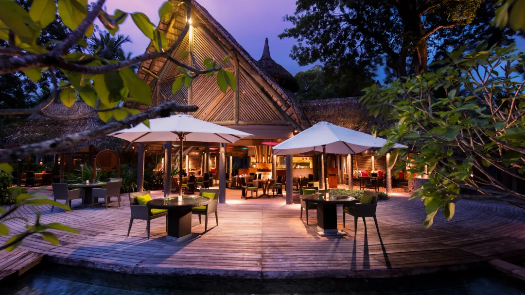 Constance-Ephelia-Resort-Adam-_-Eve