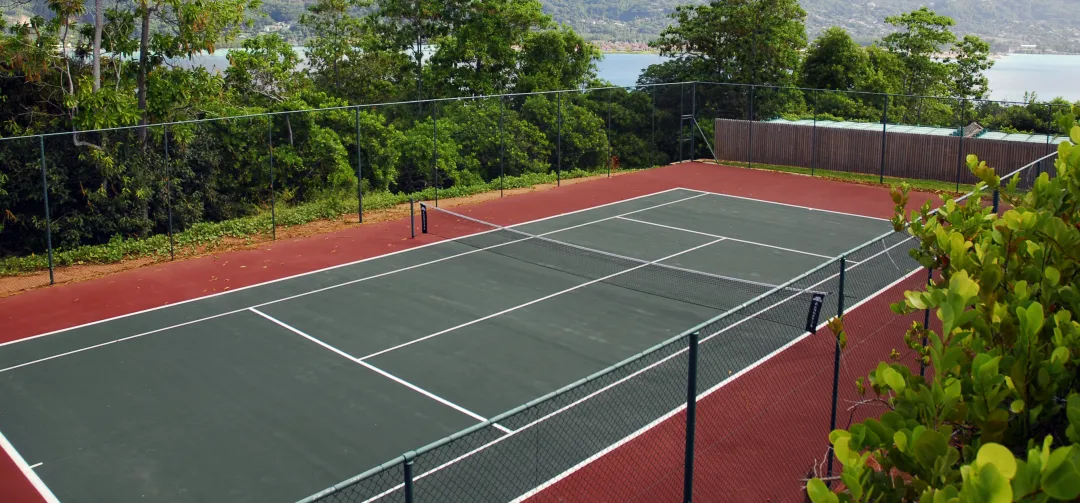 MasonsTravel_CerfIslandResort_Tennis court