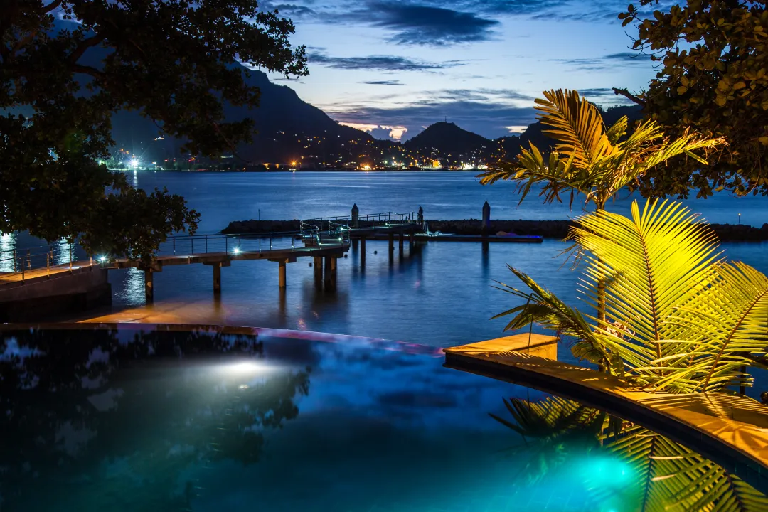 MasonsTravel_CerfIslandResort_pool at night 2