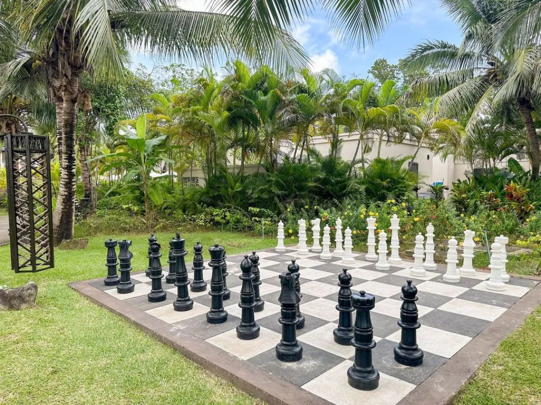 Story-Seychelles-Chess-Board