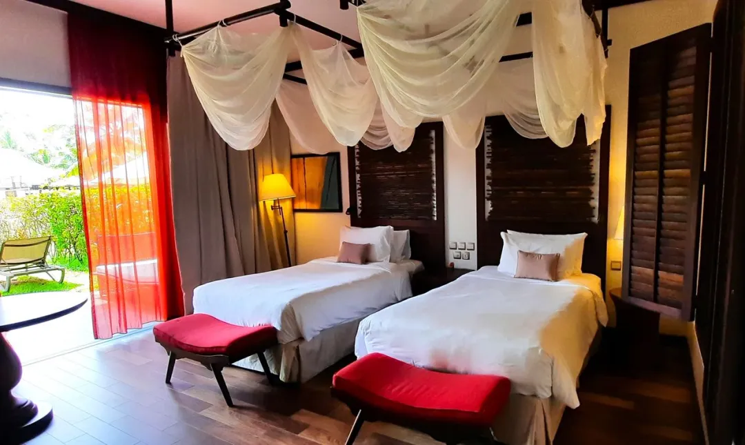 Story-Seychelles-Junior-Suite-with-Garden-Terrace-Twin-Beds