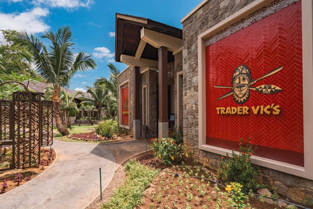Story-Seychelles-Trader_Vics_Main_Entrance_Side_View