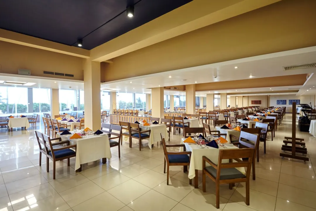 Turyaa Kalutara - Svar Restaurant