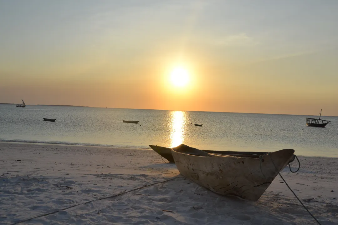 Gold Zanzibar Beach House and Spa - Sun Set View