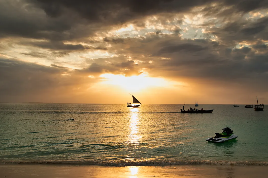 Gold Zanzibar Beach House and Spa - Sea Sun Set View