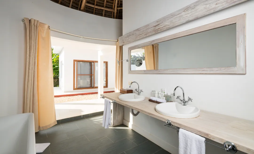 Jungle Villa - Bathroom