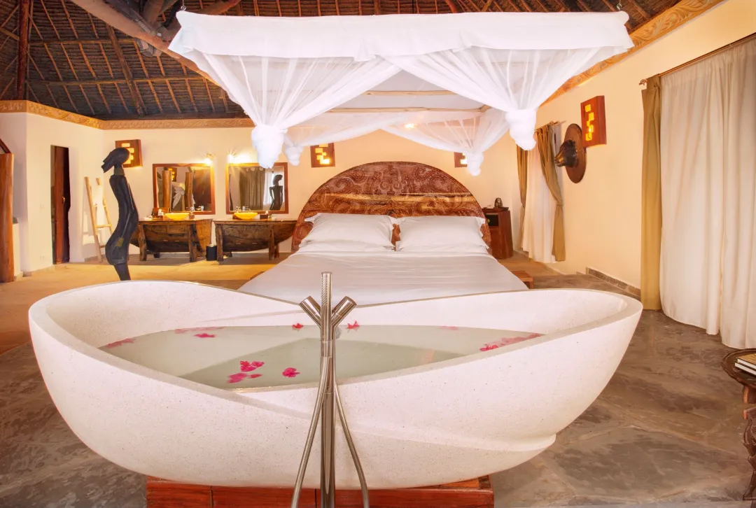 Sultan Villa -Bed with Bath Tub