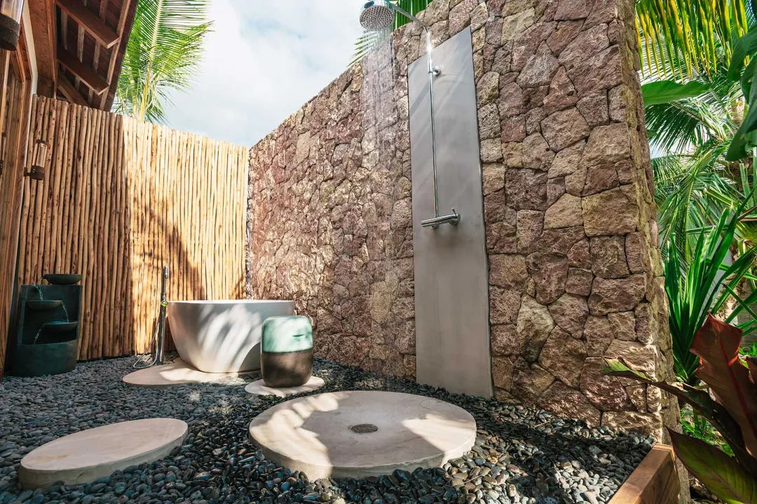 Two Bedroom Oceanfront Villa -Outdoor Shower