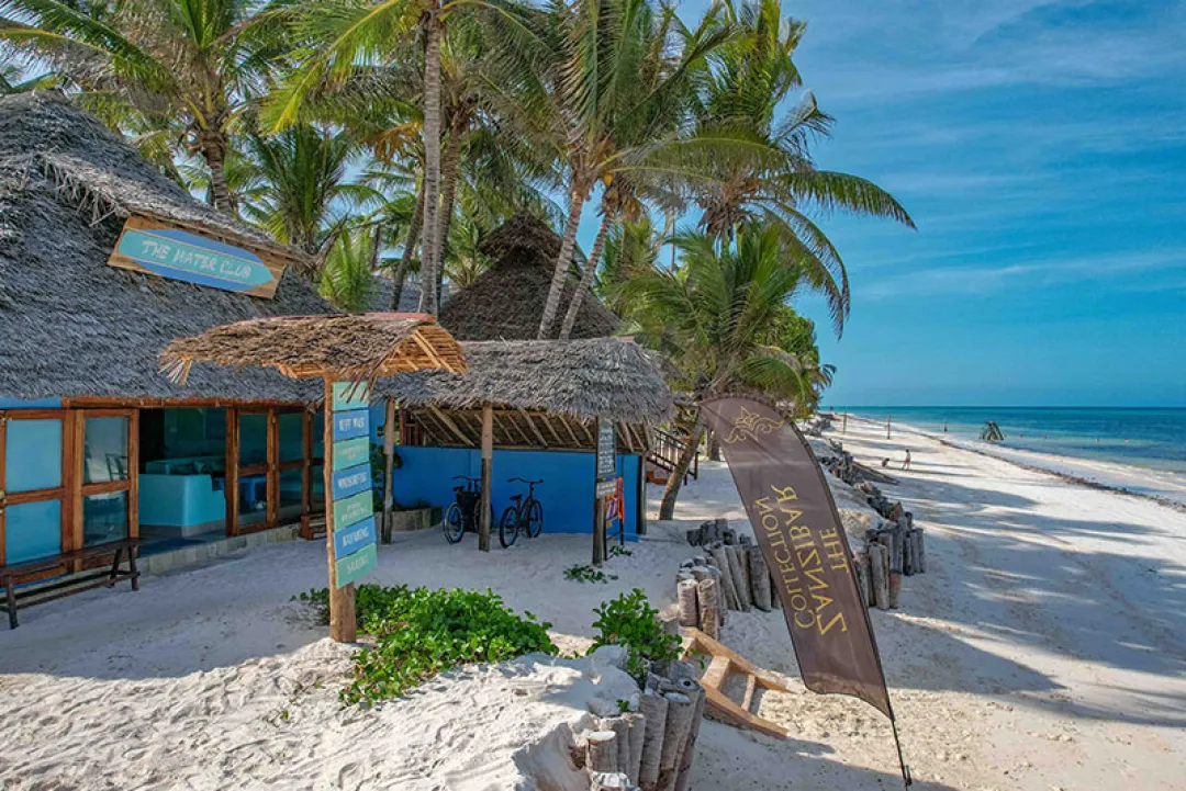 Breezes Beach Club and Spa - Water Club
