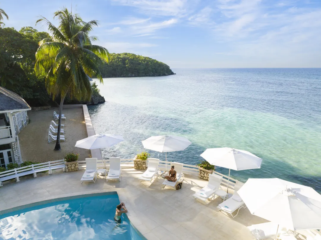 Couples Resorts Sans Souci - Praivate Pool Aerial View