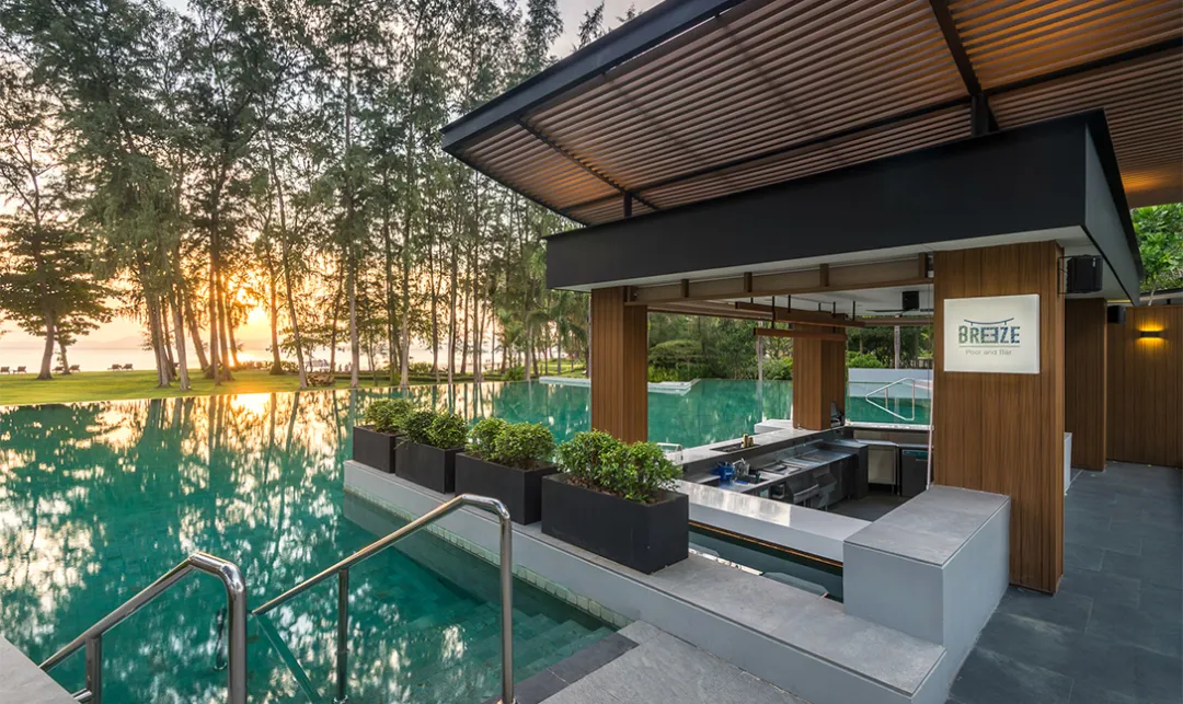 Dusit Thani Krabi - Pool Bar