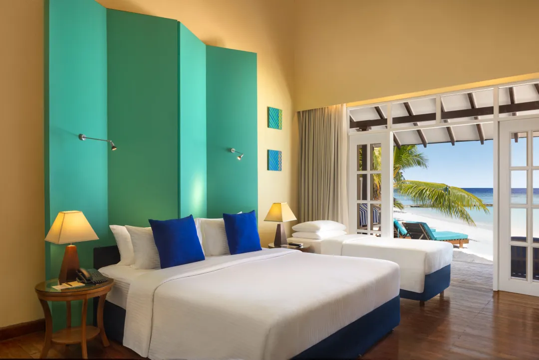 Adaaran-Select-Meedhupparu-Beach-Villa-Extra-Bed