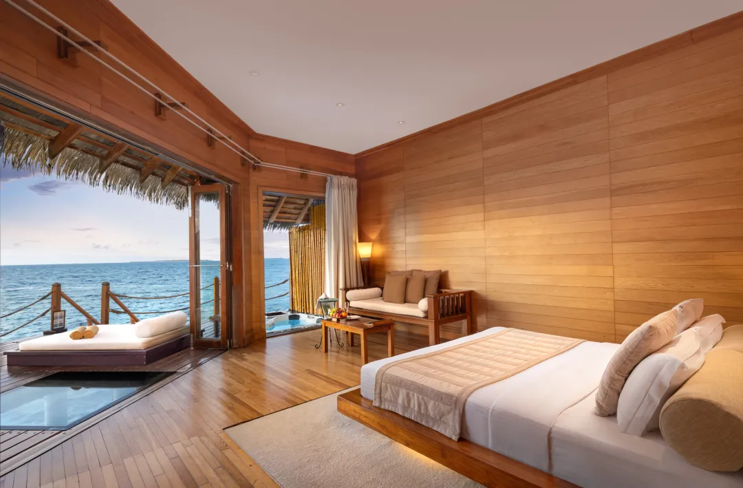 Prestige Water Villa - Bedroom Over View