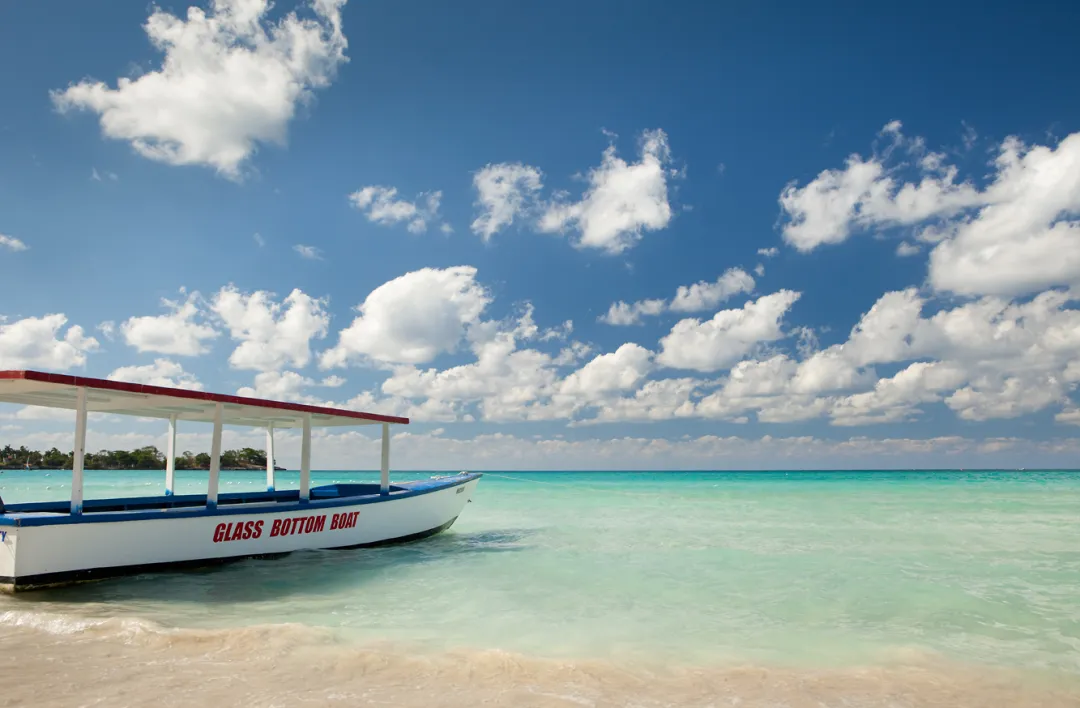Couples Negril - Glass Botton Boat