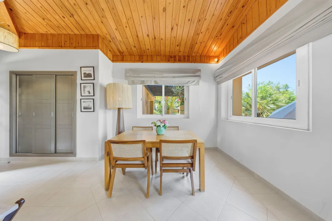 Bungalow - Dining Aeria