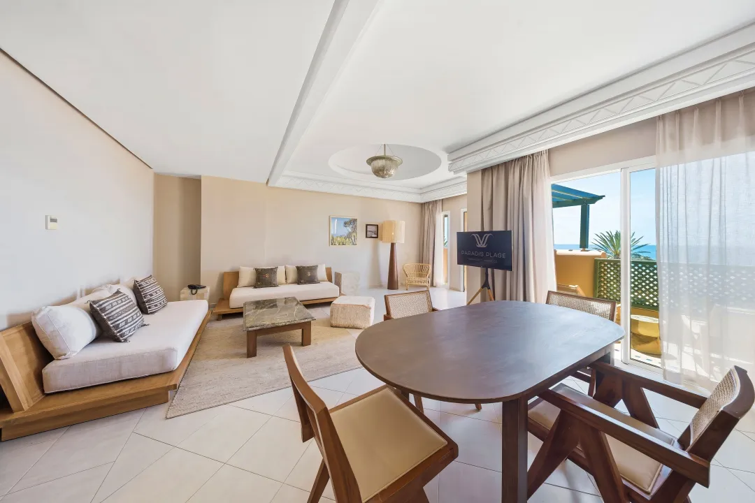 Premium Suite - Living Room