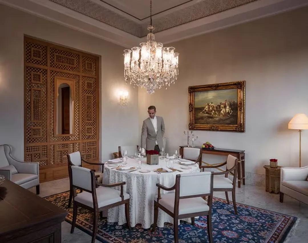Royal Suite with Private Pool - Dining Aeria