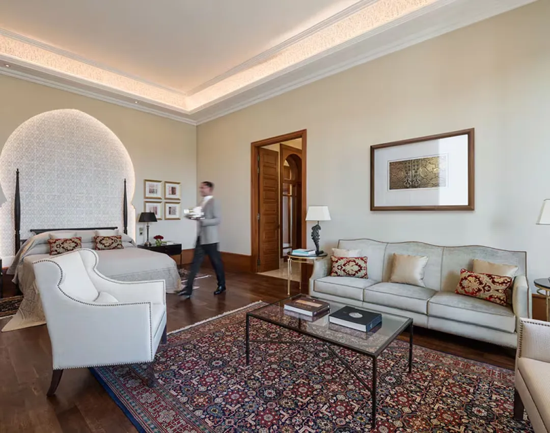 Royal Suite with Private Pool - Bedroom