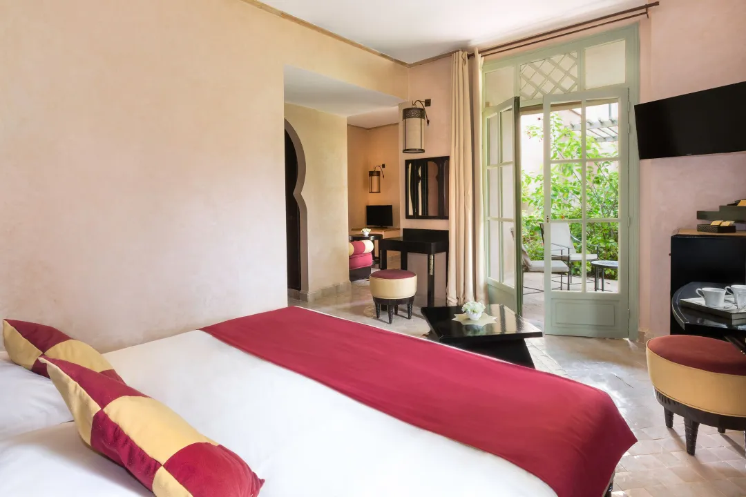 Deluxe Room - Bedroom With View