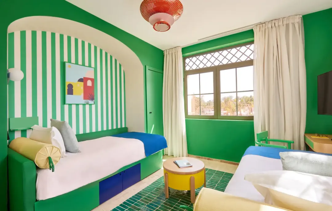 Family Oasis Deluxe Room - Kids Room