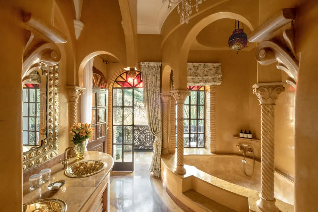 Junior Suite - Bathroom