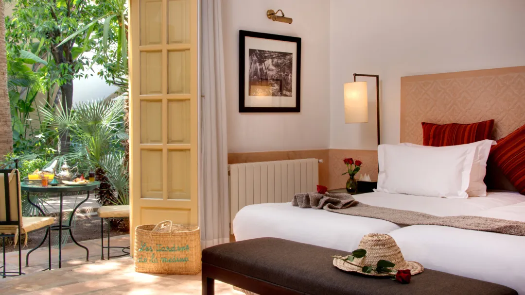 Superior Garden Side Room - Bedroom