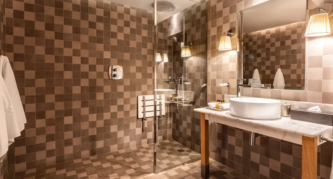 Contemporary Classic Room - Shower Room