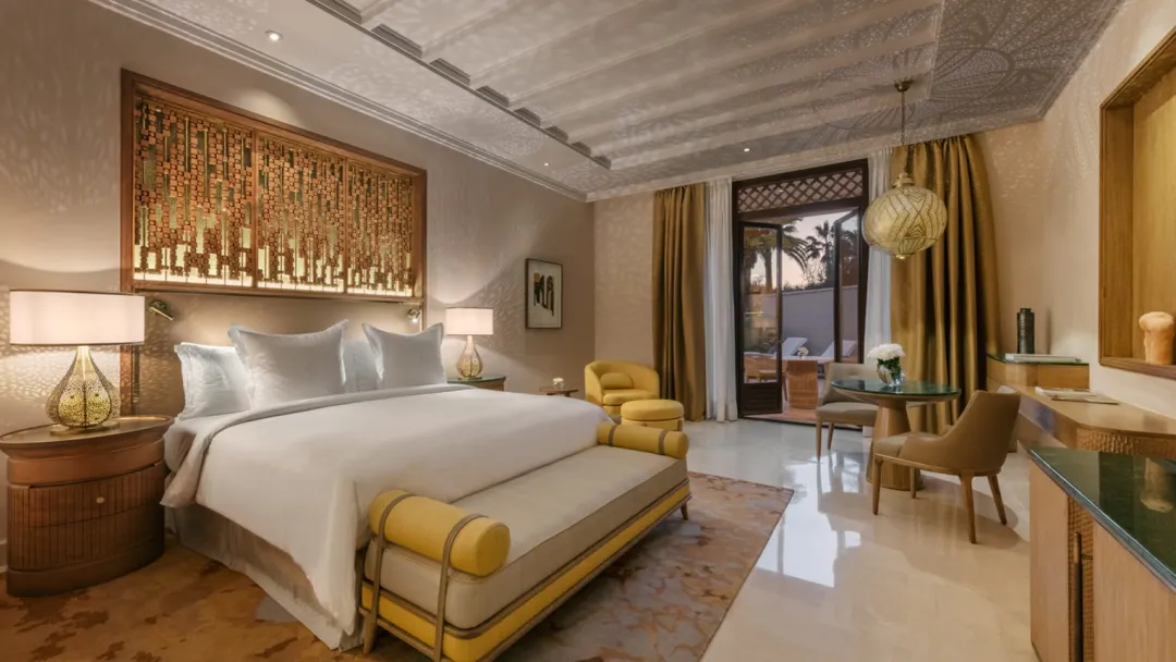 Pavilion Patio Room - King Bed