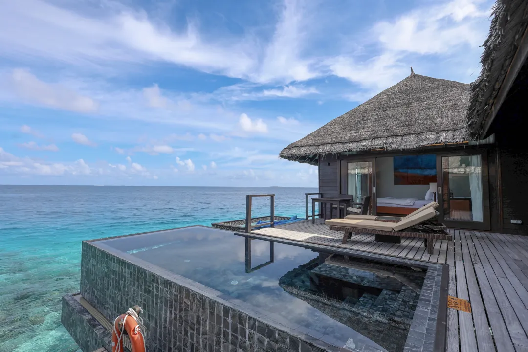 Escape Water Villa with Pool - Pool With Sea View