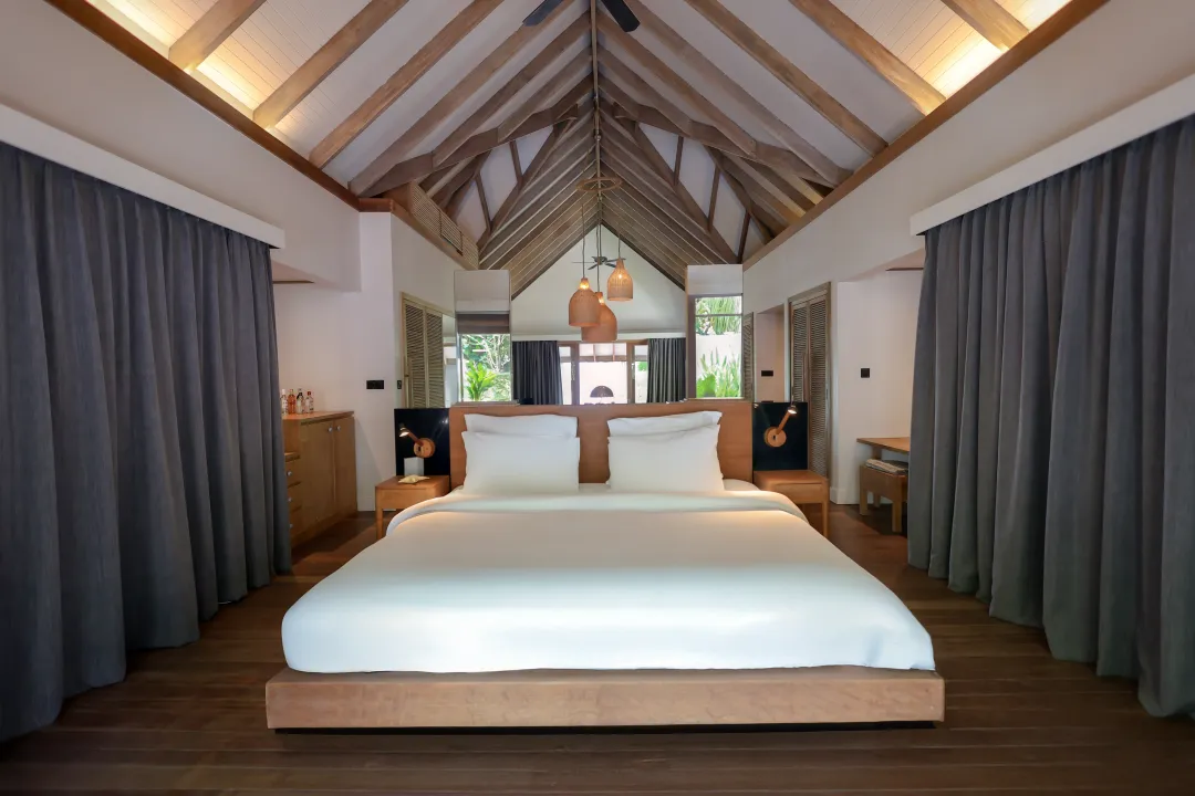 Grand Premier Beach Villa with Pool - Bedroom 