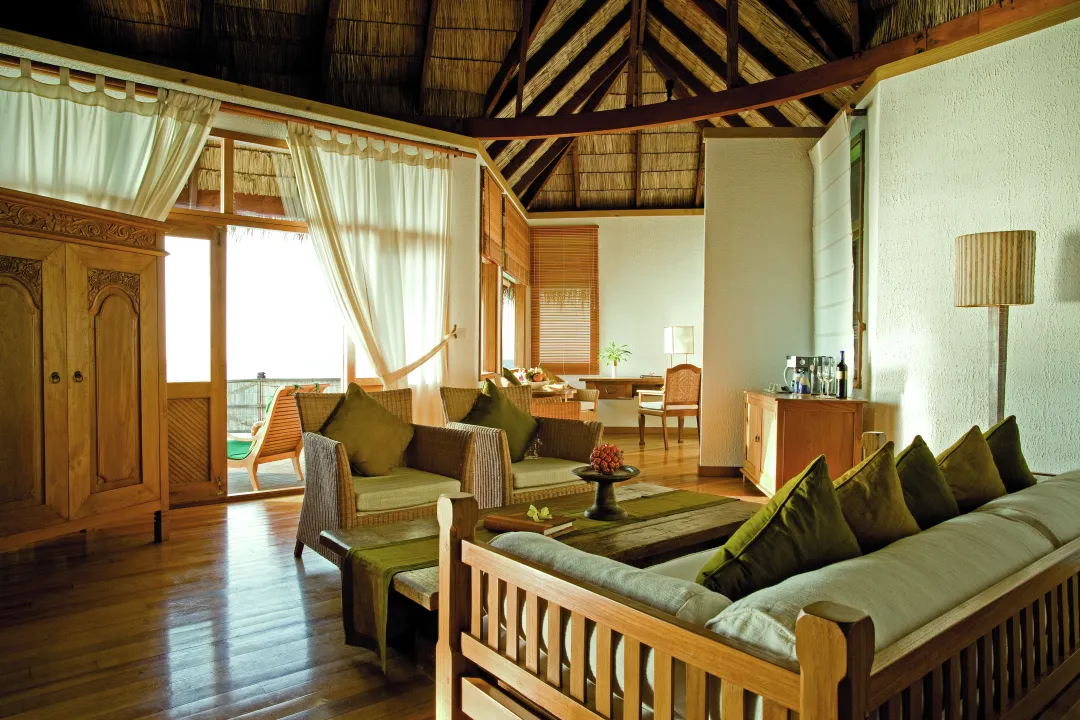 Sunset Lagoon Villa - Living Room