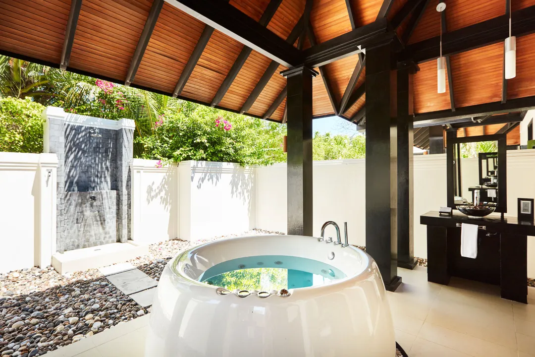 Hidden Retreat - Bathroom View