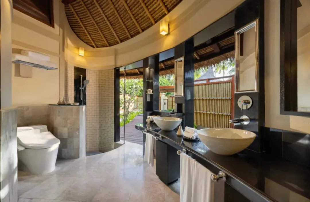 Banyan-Tree-Vabbinfaru-OceanView-Pool-Villa-Bathroom