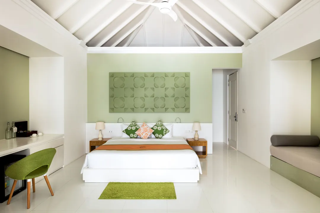 Grand Beach Suite with Pool - Bedroom View
