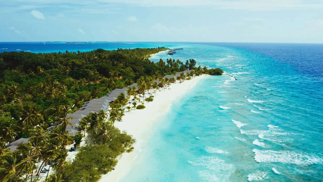 Kuredu-Island-Resort-_-Spa-Aerial-View-Island-Rear-View