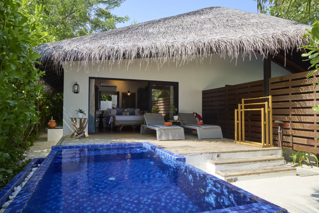 Grand Park Kodhipparu - Beach Pool Villa - Pool