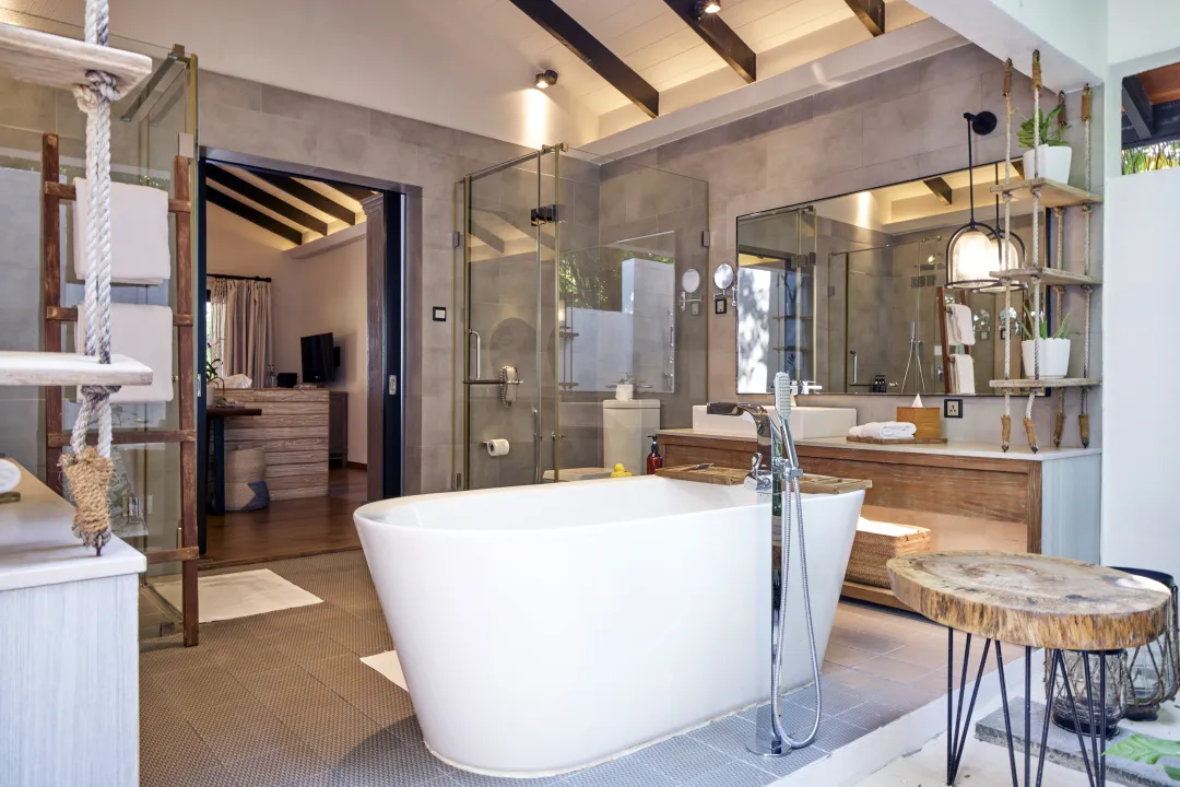 Grand Park Kodhipparu - Beach Pool Villa - Bathroom