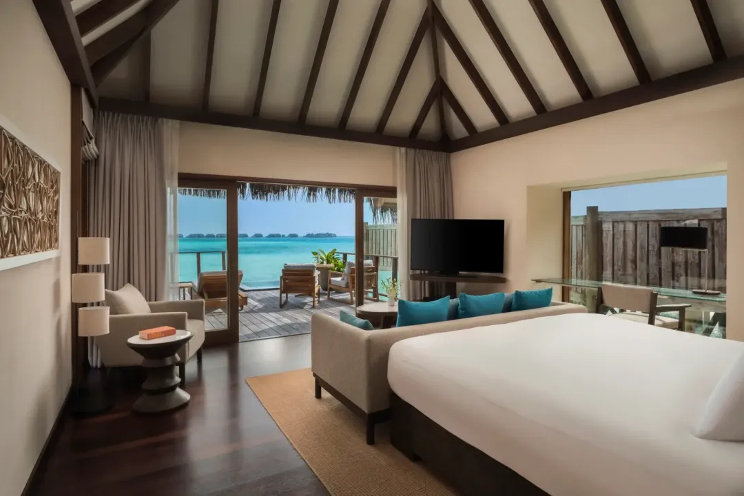 Sunrise Water Villa - Bedroom View