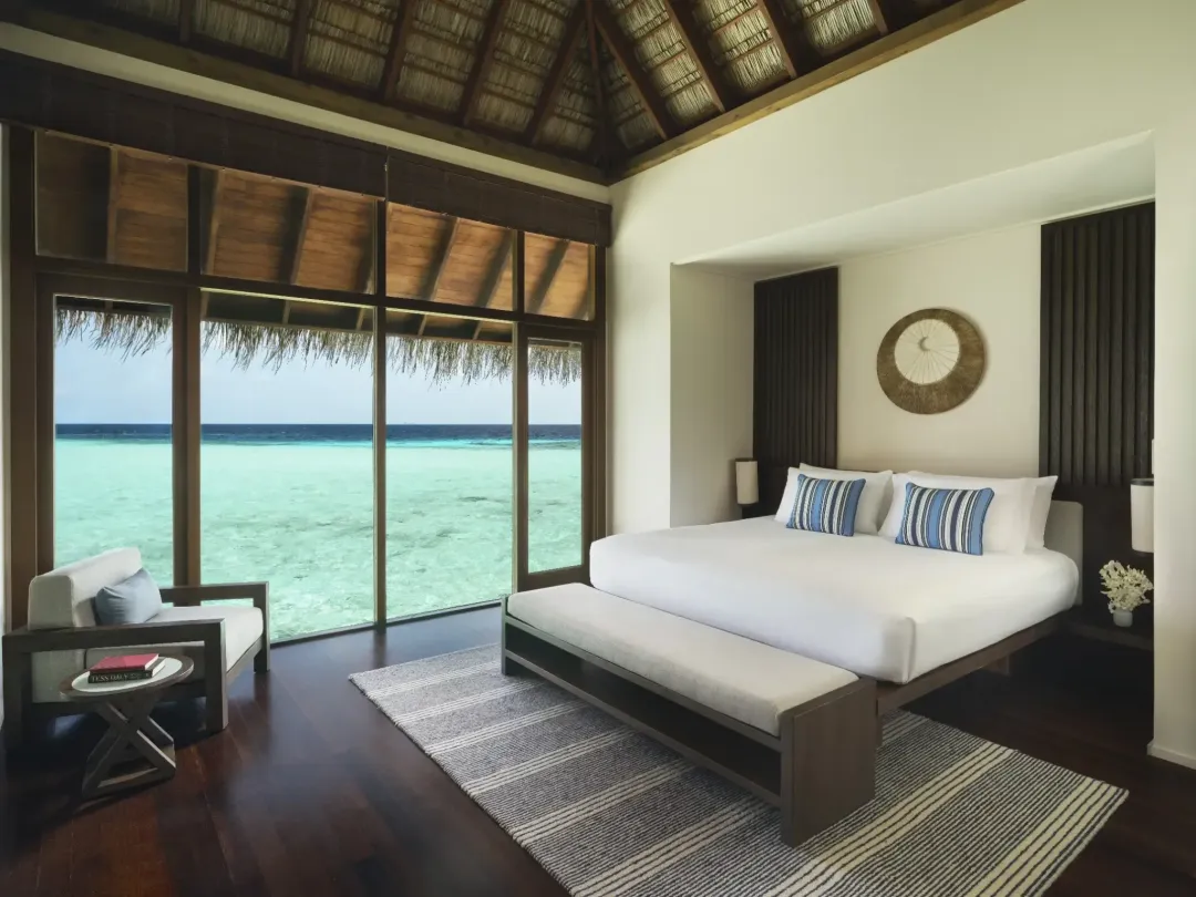 Grand Water Villa - Bedroom