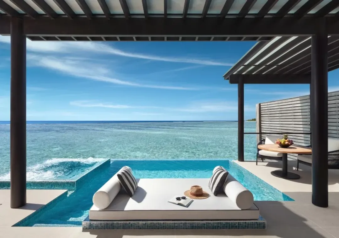 Deluxe Over Water Pool Villa - Pool with Sea View