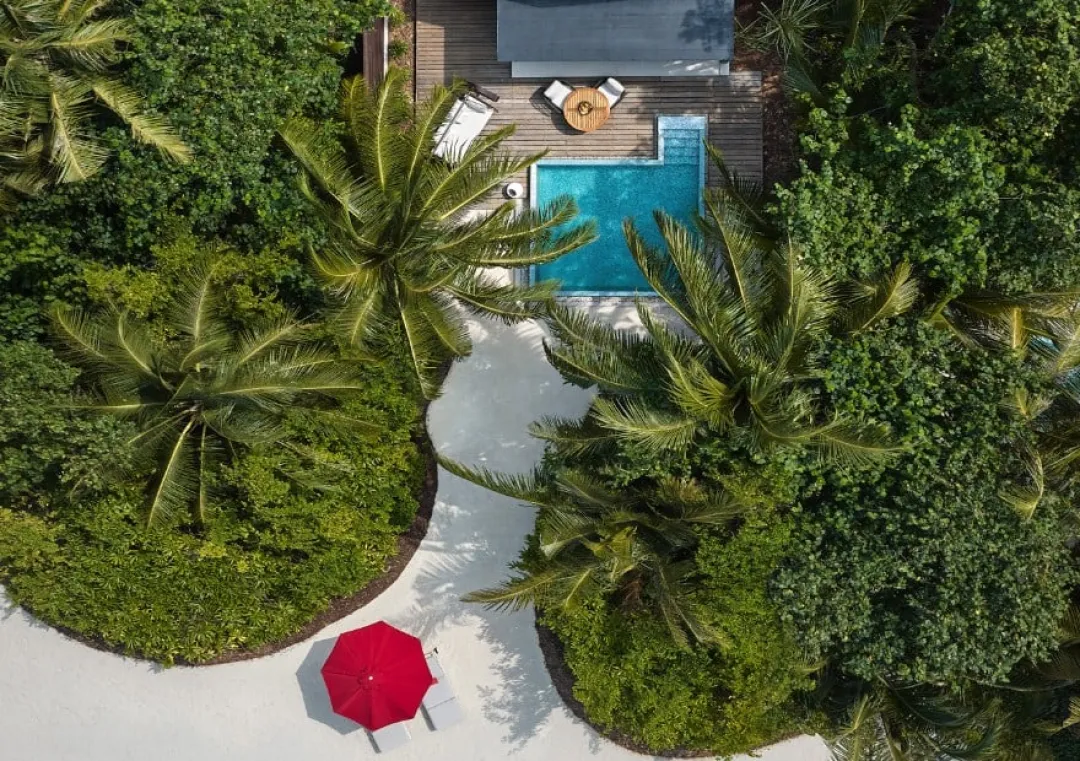 Beach Pool Villa - Pool Over View